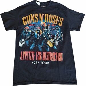 Guns N’ Roses Tee MEDIUM NWT